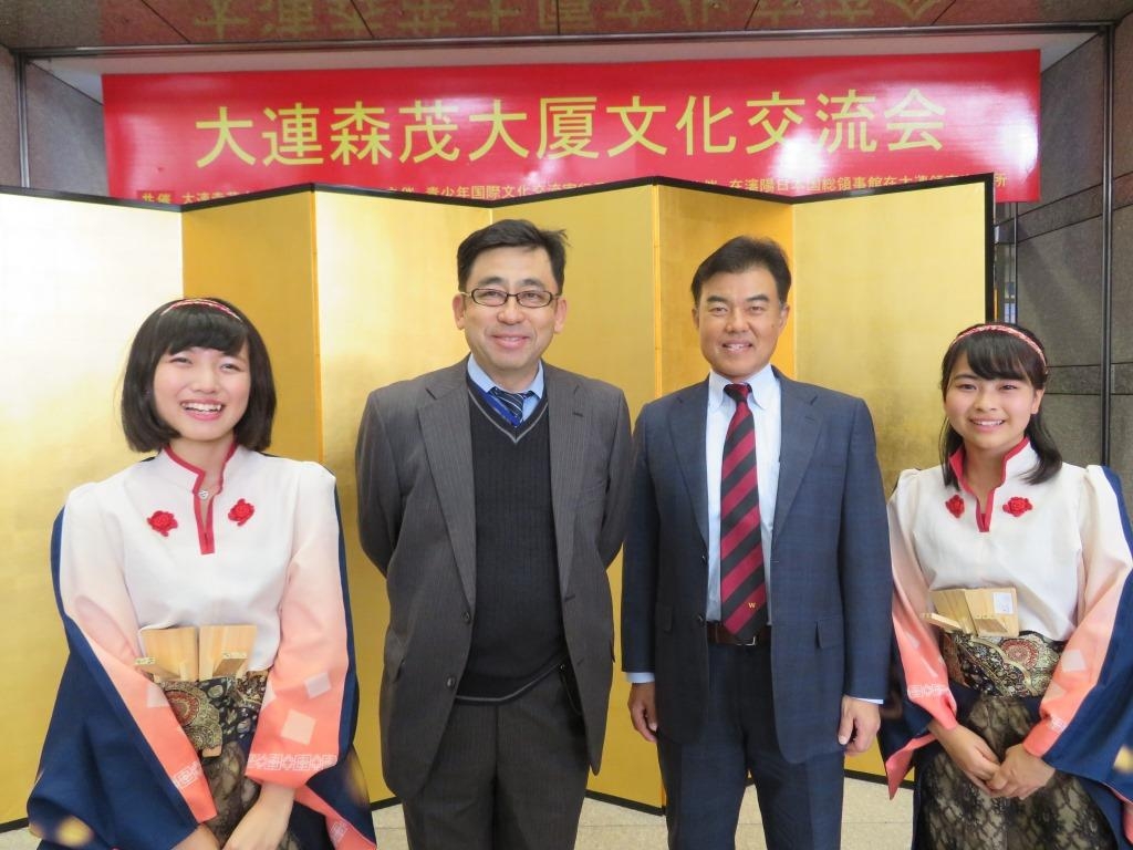 学生との記念撮影