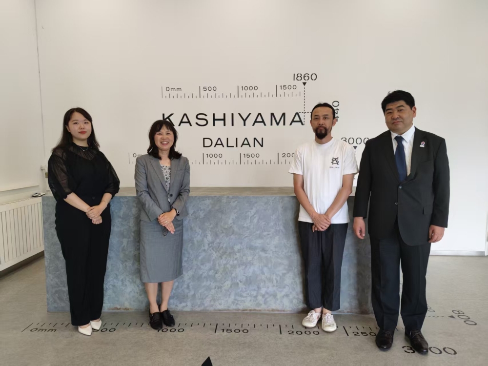 领事办公室特邀日本舞蹈家梅川壹之介来连成功举办日本舞蹈体验交流活动（2025年3月8日）